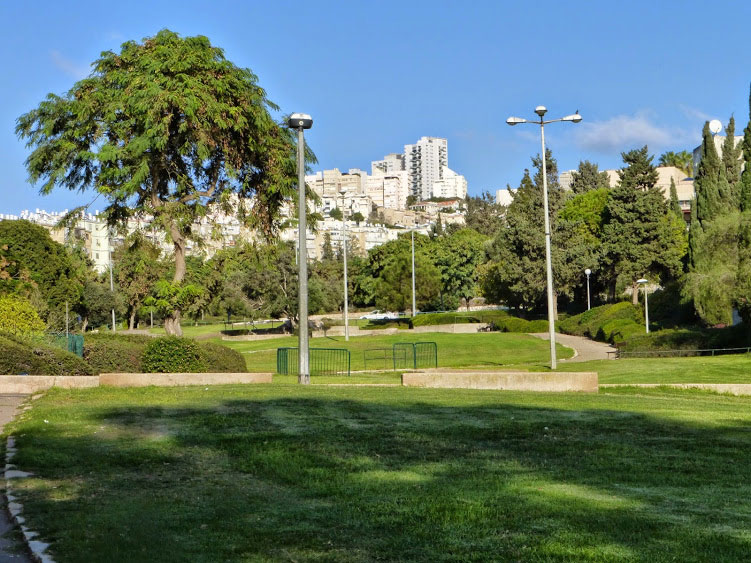 Haifa, Хайфа. Photo:  Netzah.org (c)