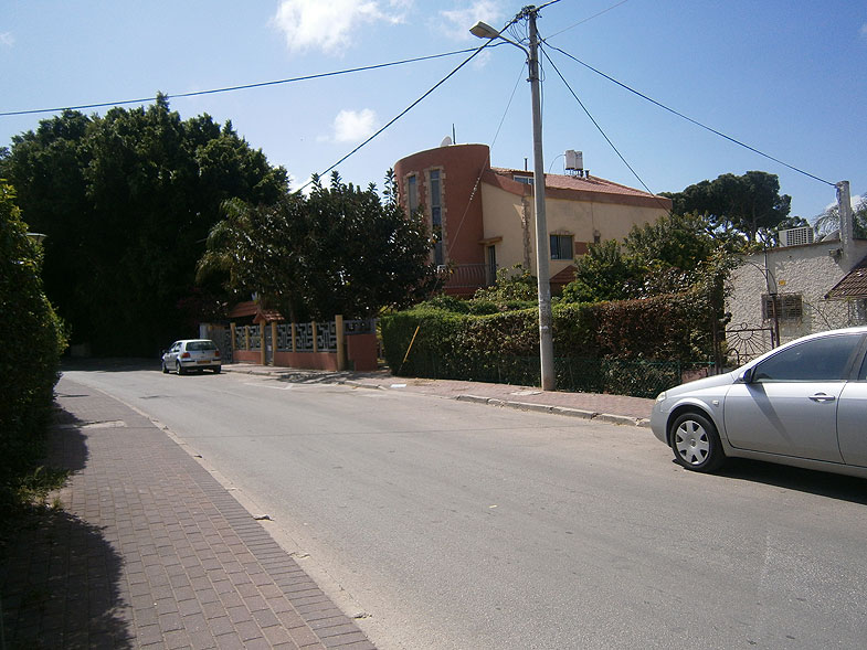 Kiryat Ata. Moshe Hess street