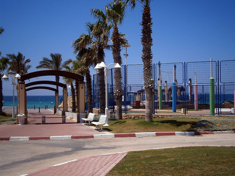 Nahariya. Park in the beach